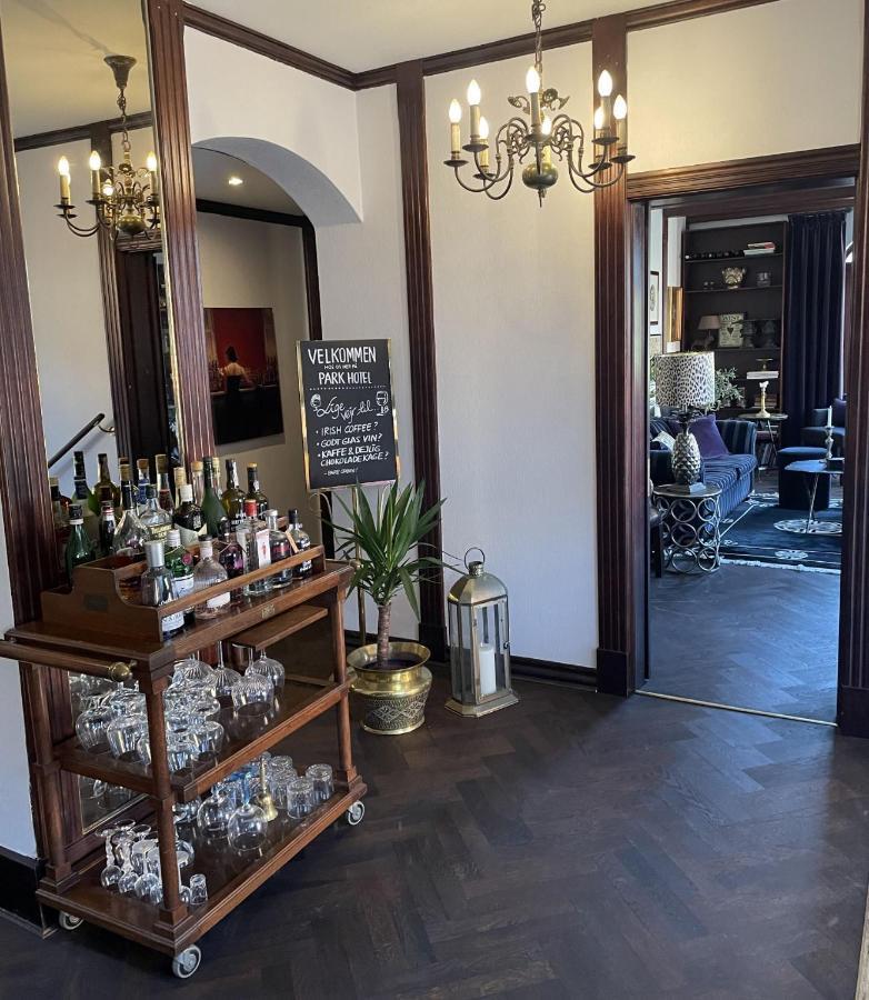 Park Hotel & Vinbar Фредериксхавн Екстериор снимка